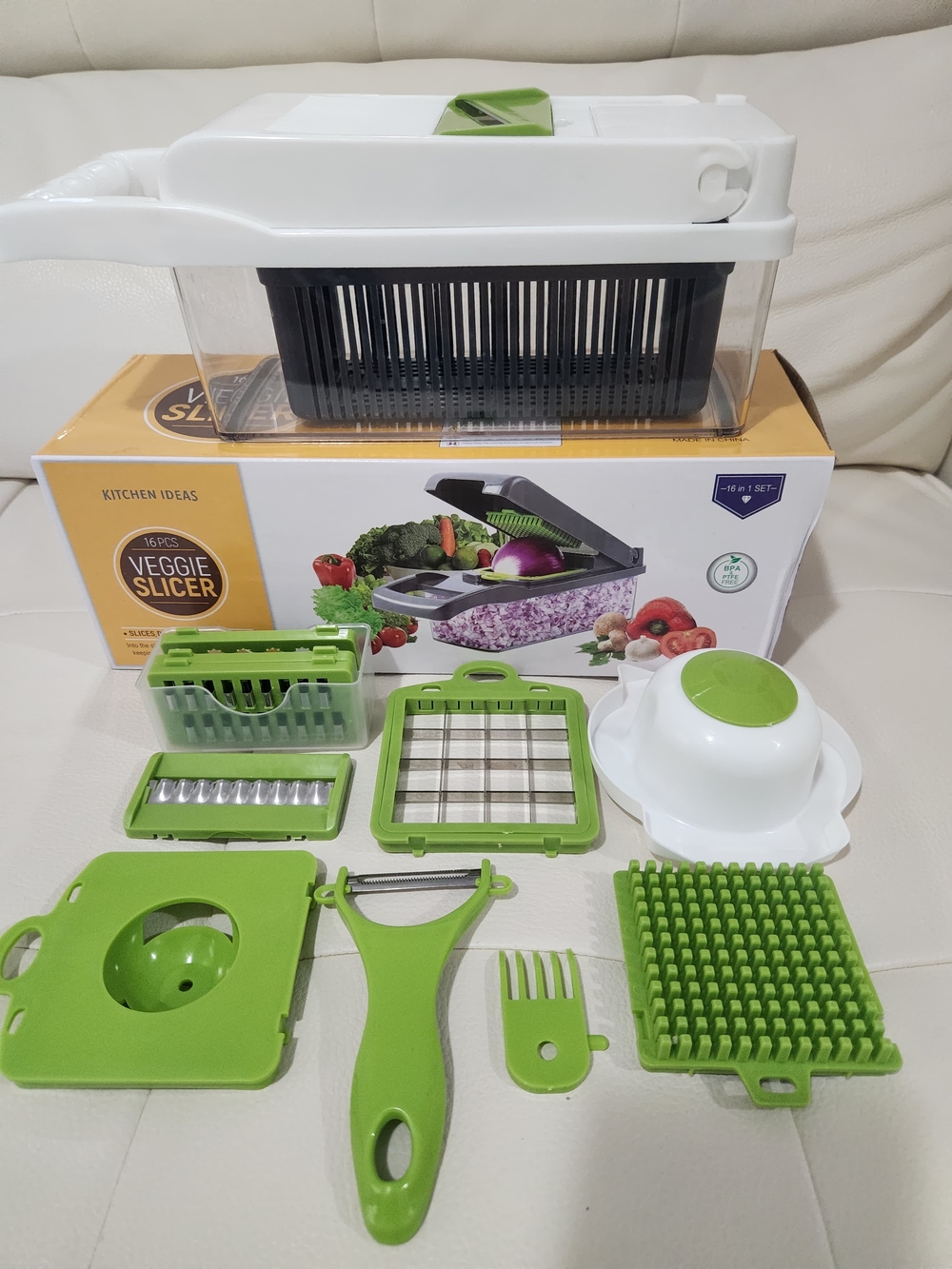Multi-Function Vegetable Chopper with Purple Container - Picture 3 of 4
